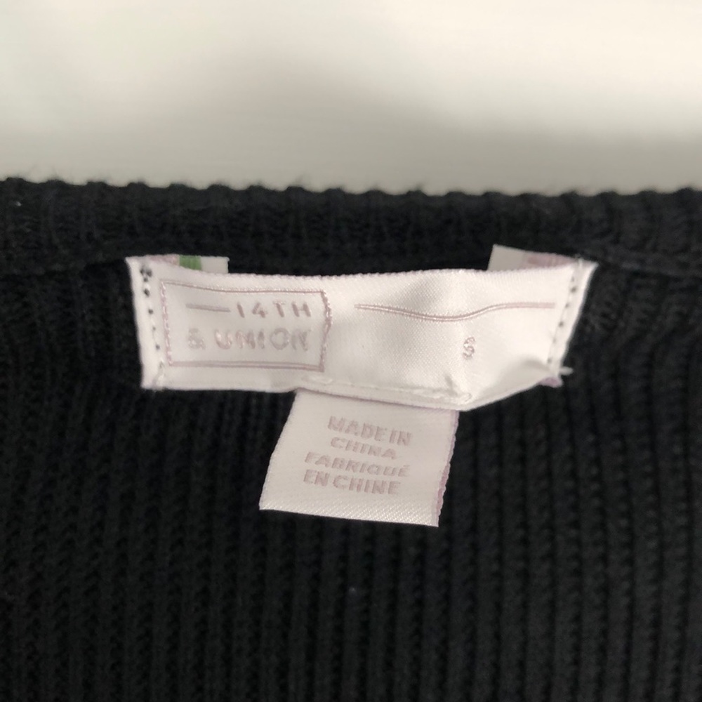 14th & UNION cold shoulder sweater - Picture 6 of 10